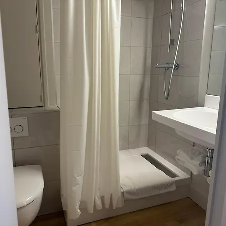 Karaez - Brithotel Hotel